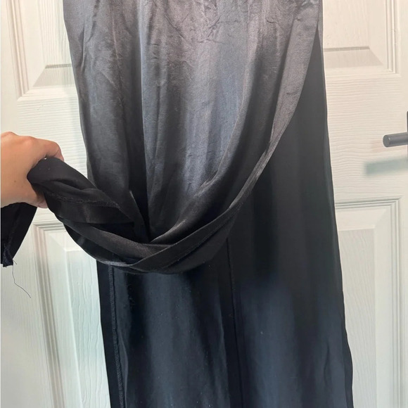 Zum Zum by Niki Livas Asian Inspired Mock neck Sequin Satin Black Dress Size 5-6 - Picture 6 of 13